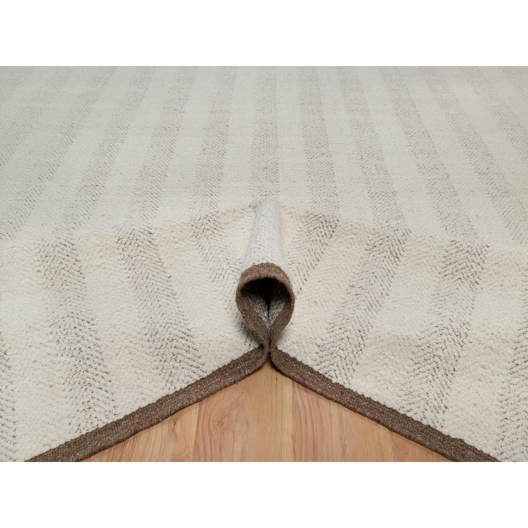 Modern-and-Contemporary-Hand-Knotted-Rug-460760