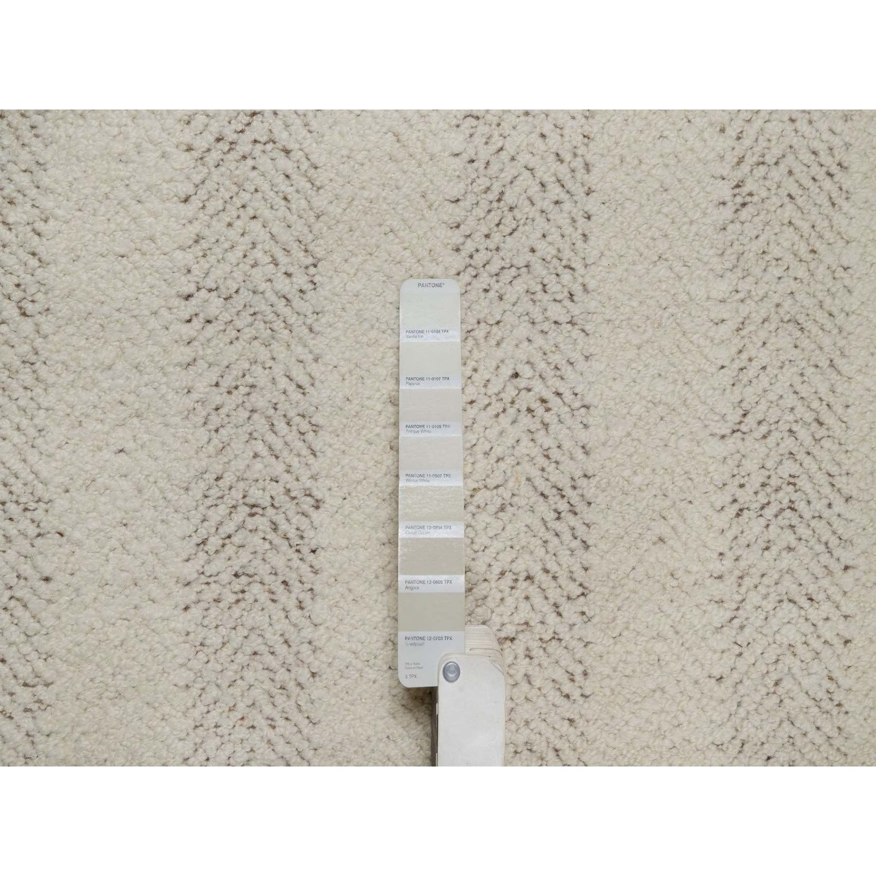 Modern-and-Contemporary-Hand-Knotted-Rug-461490