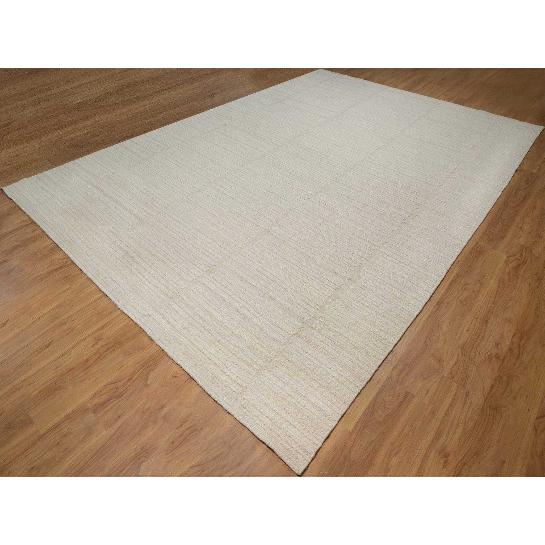 Modern-and-Contemporary-Hand-Knotted-Rug-461500
