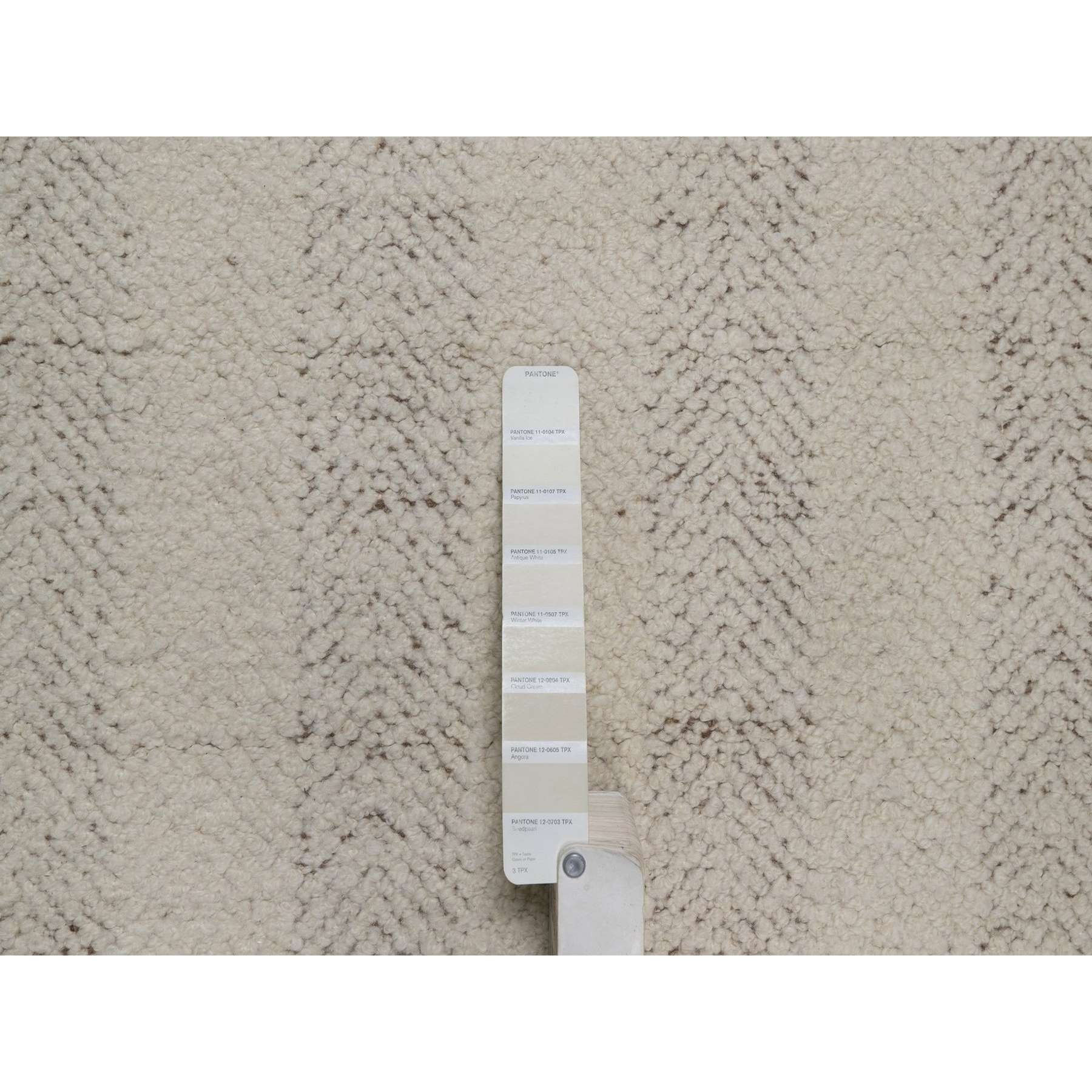 Modern-and-Contemporary-Hand-Knotted-Rug-461560