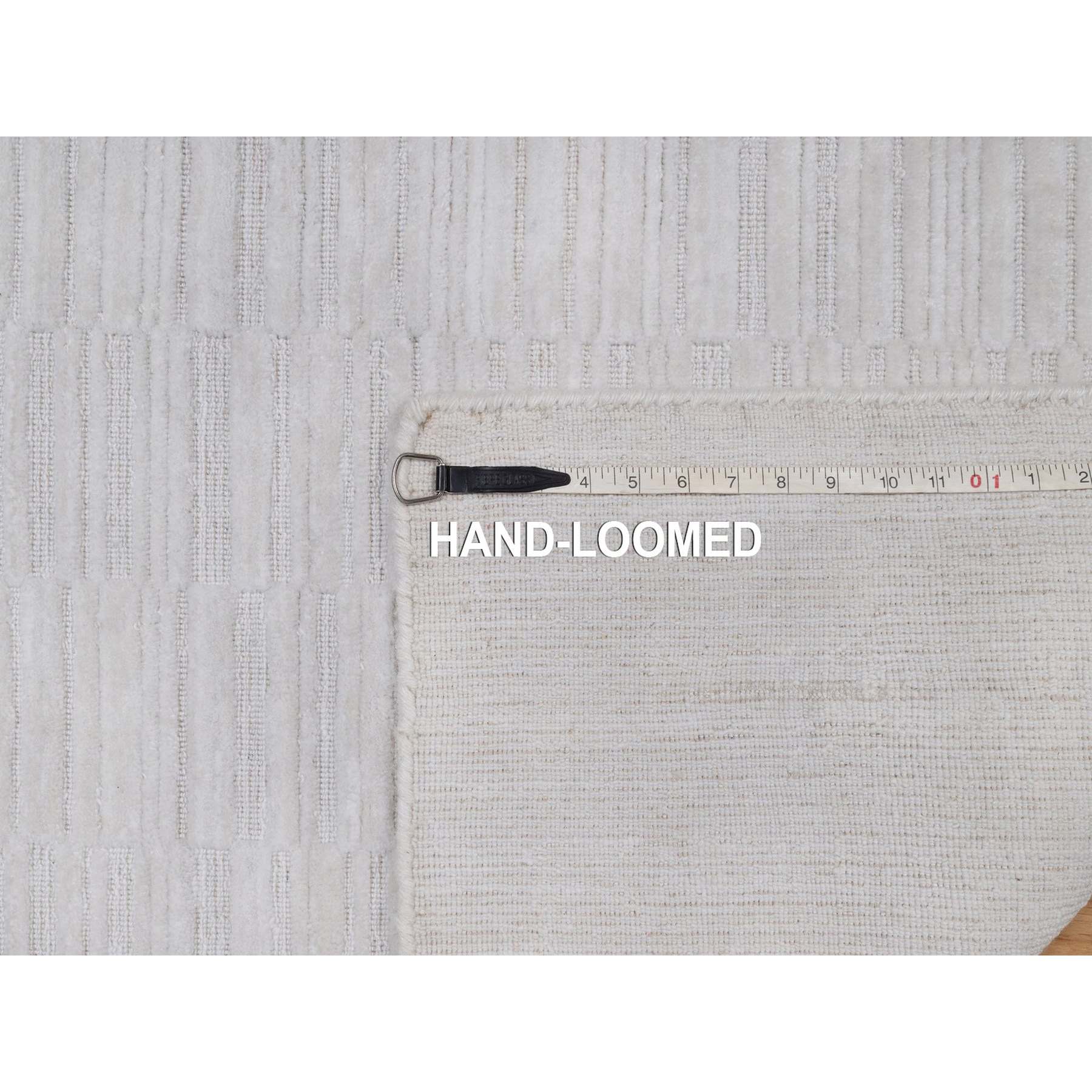 Modern-and-Contemporary-Hand-Loomed-Rug-461000