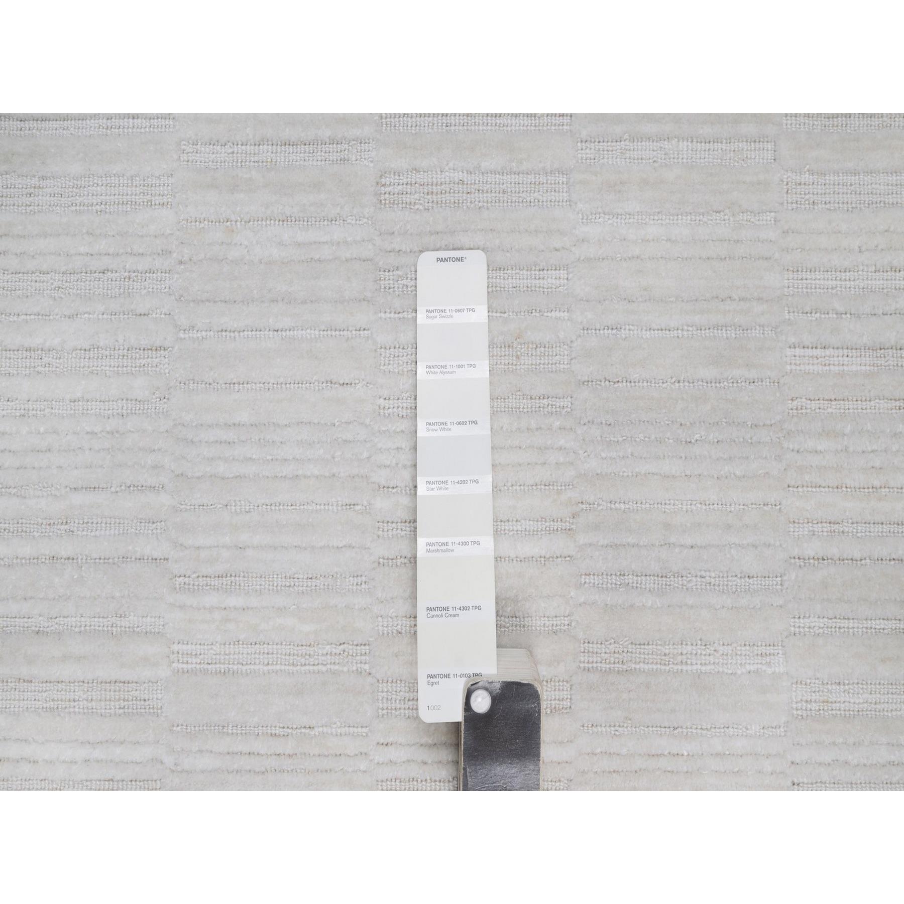Modern-and-Contemporary-Hand-Loomed-Rug-461010