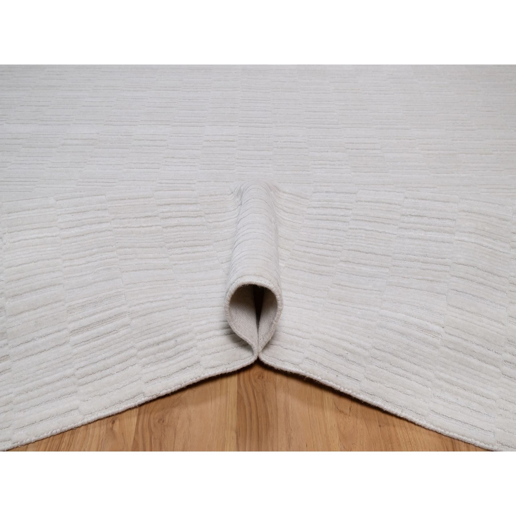 Modern-and-Contemporary-Hand-Loomed-Rug-461015