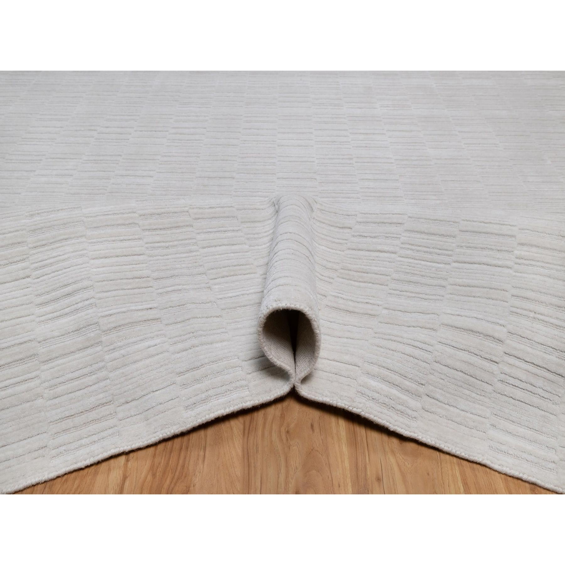 Modern-and-Contemporary-Hand-Loomed-Rug-461020