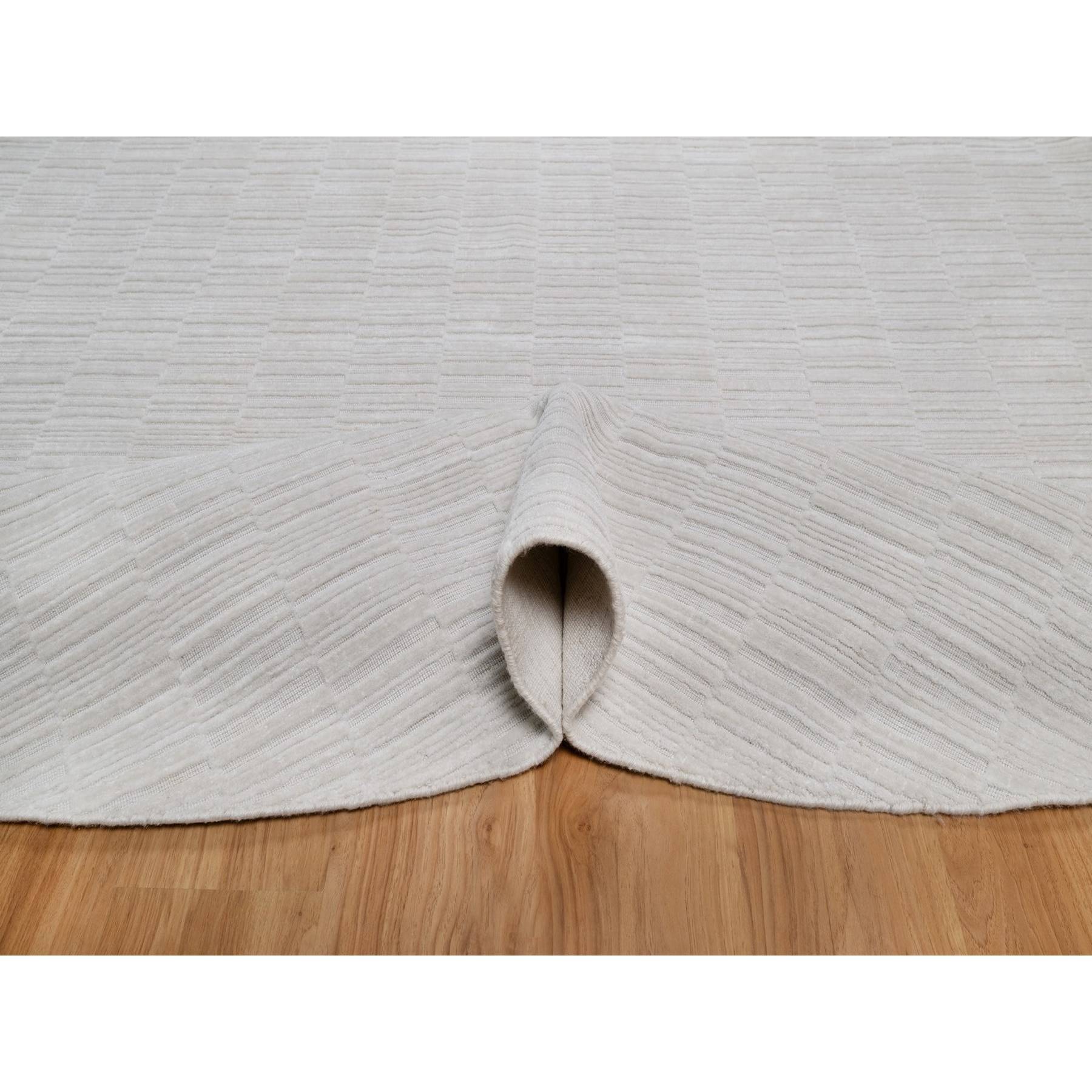 Modern-and-Contemporary-Hand-Loomed-Rug-461130