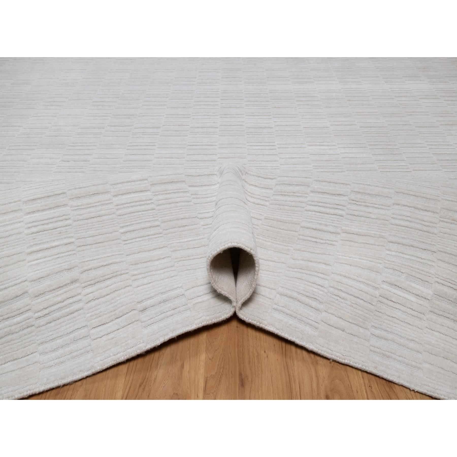 Modern-and-Contemporary-Hand-Loomed-Rug-461140