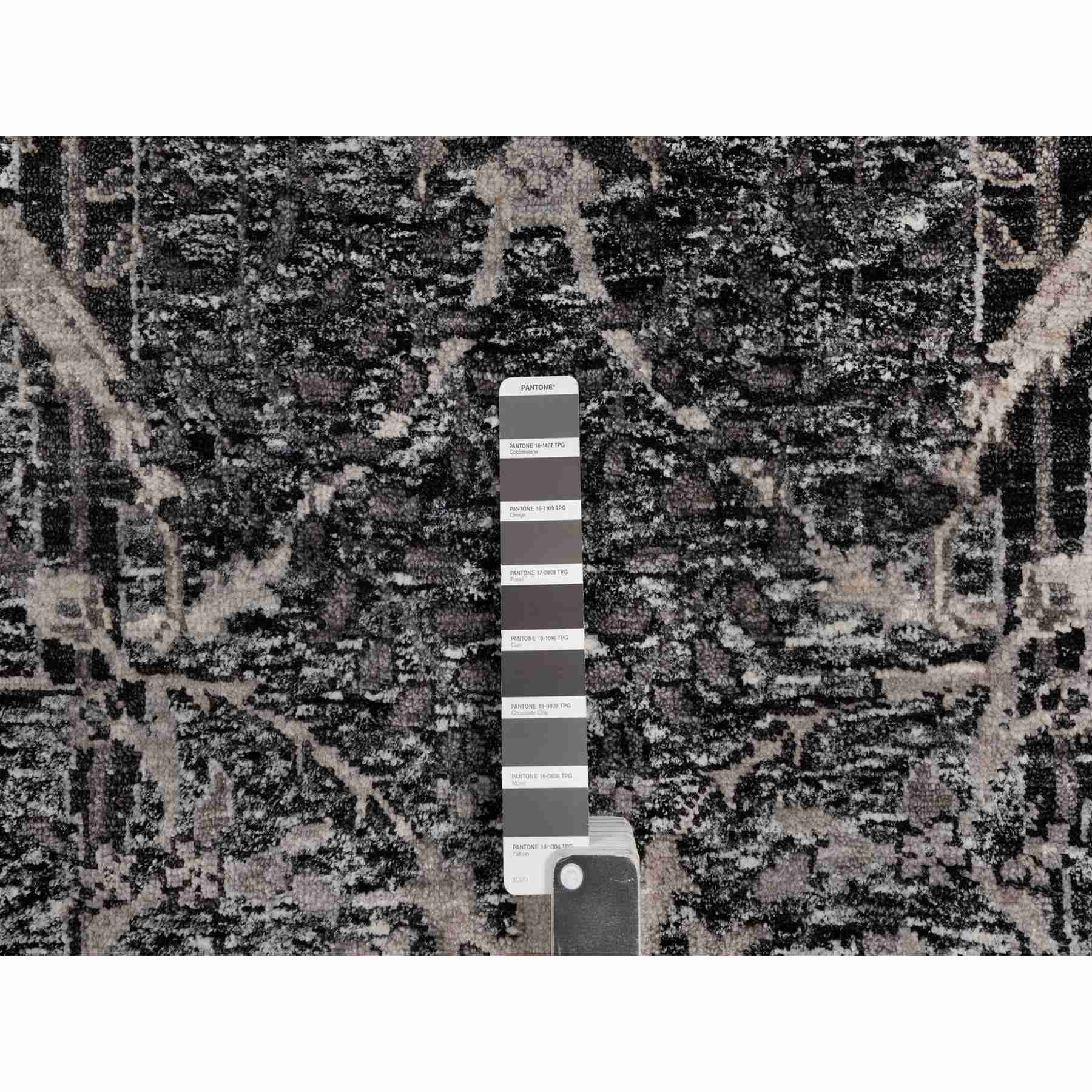 Transitional-Hand-Knotted-Rug-460385