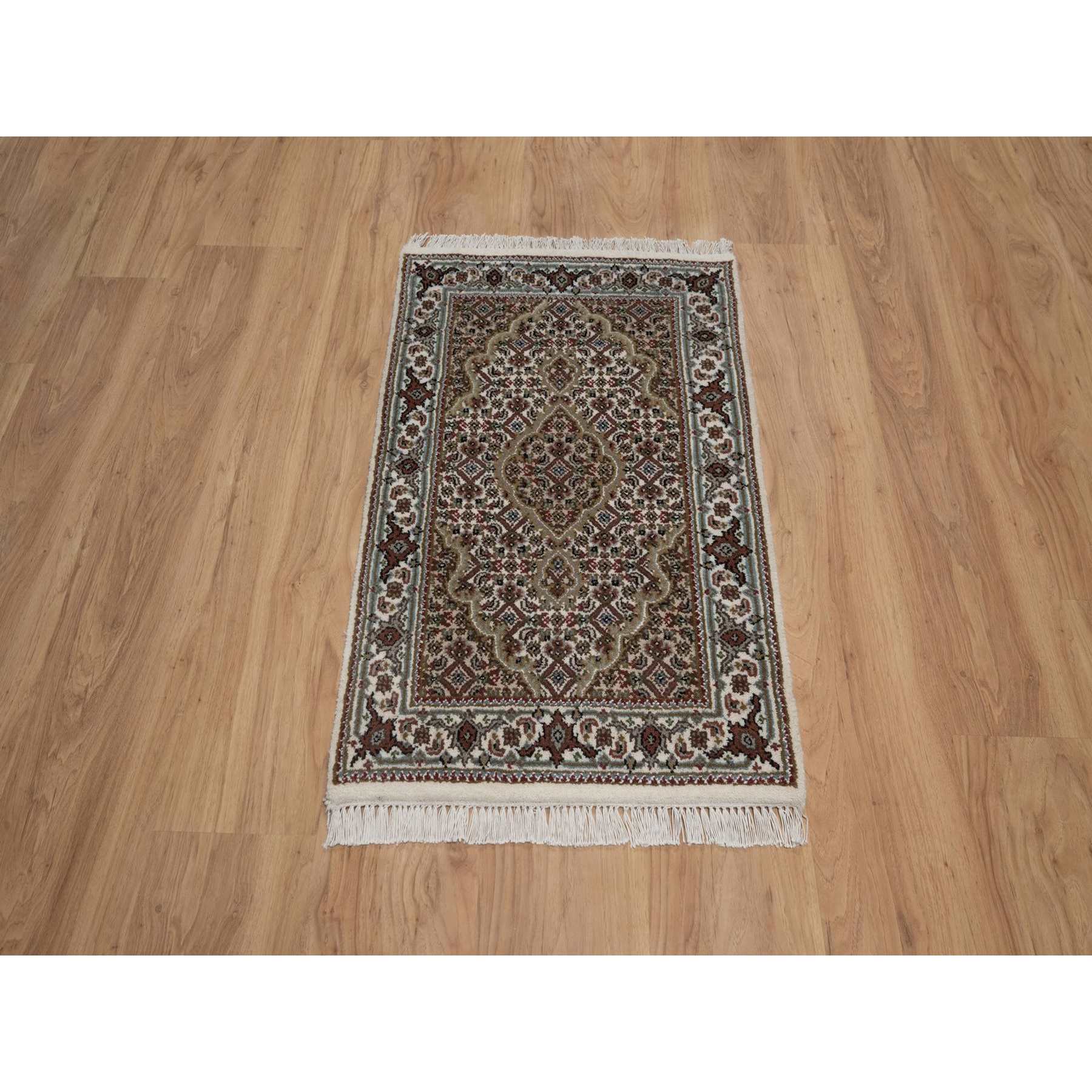 Fine-Oriental-Hand-Knotted-Rug-463395