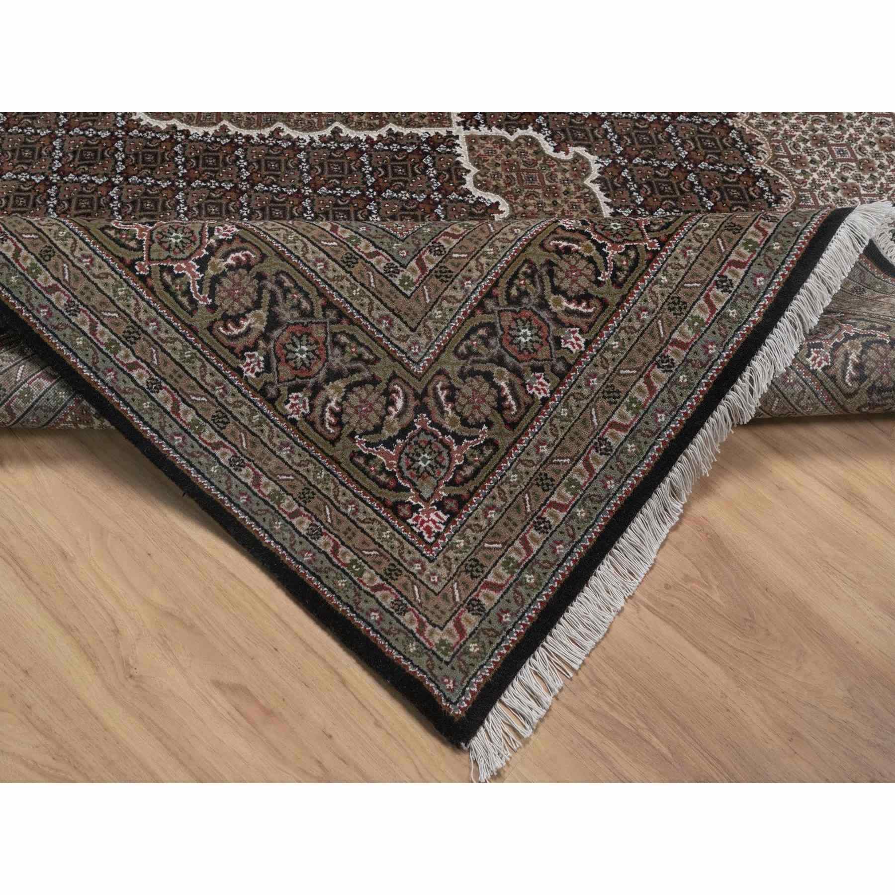 Fine-Oriental-Hand-Knotted-Rug-463515