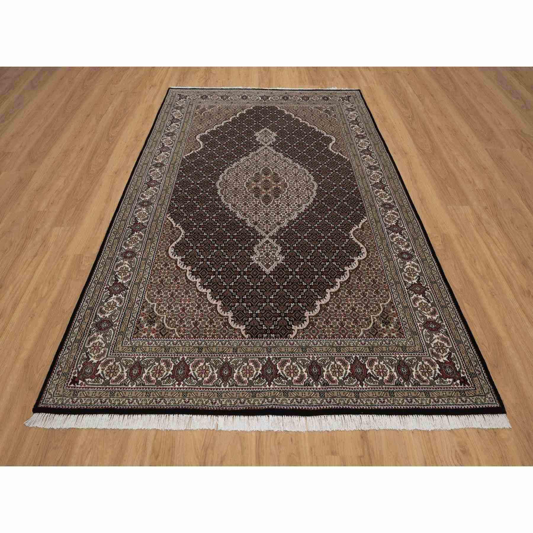 Fine-Oriental-Hand-Knotted-Rug-463535
