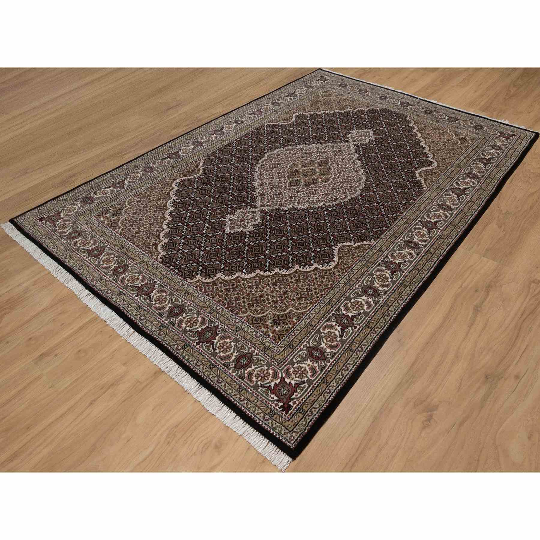 Fine-Oriental-Hand-Knotted-Rug-463535