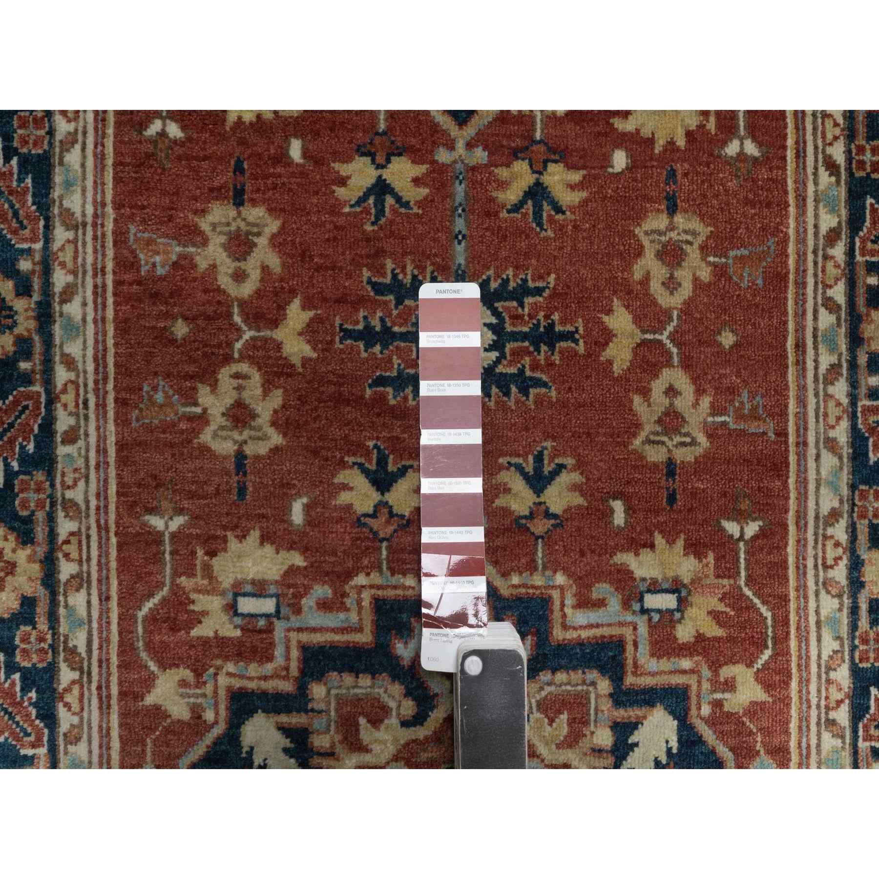 Heriz-Hand-Knotted-Rug-463870
