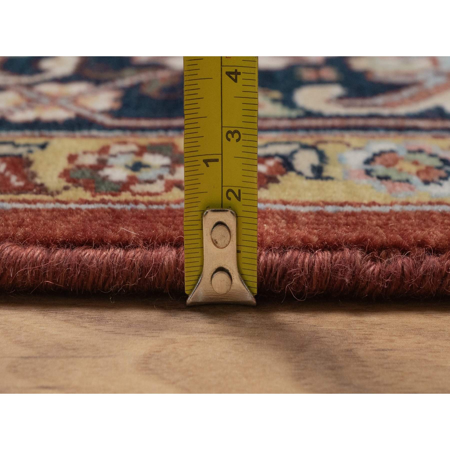 Heriz-Hand-Knotted-Rug-463970