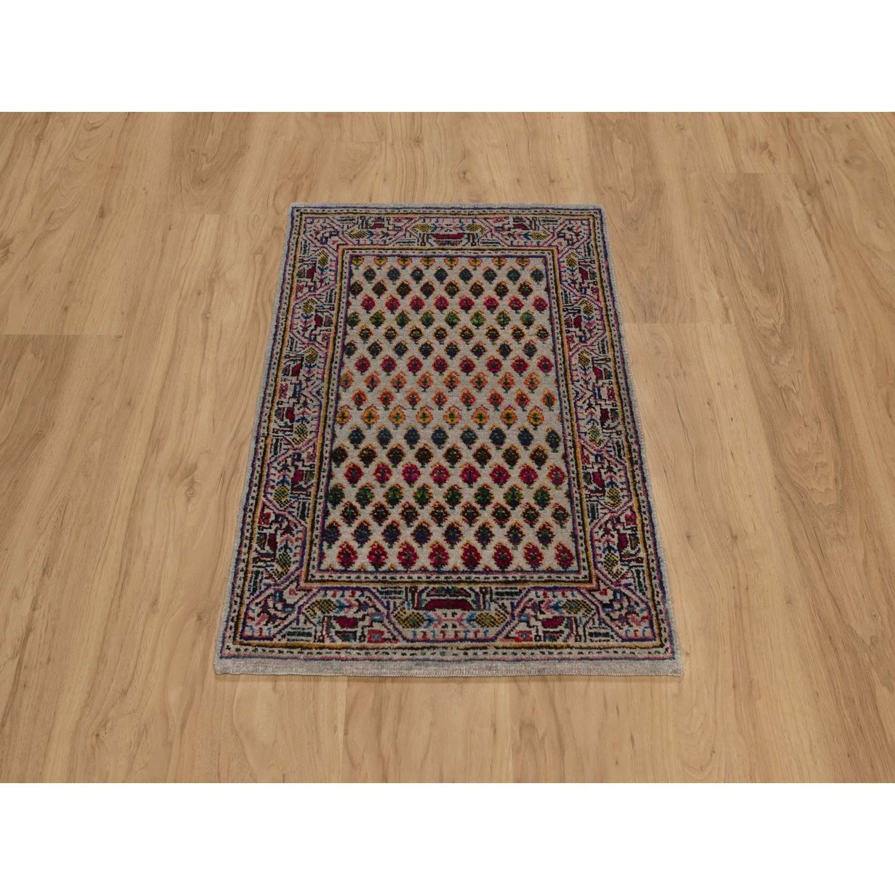 Modern-and-Contemporary-Hand-Knotted-Rug-463090