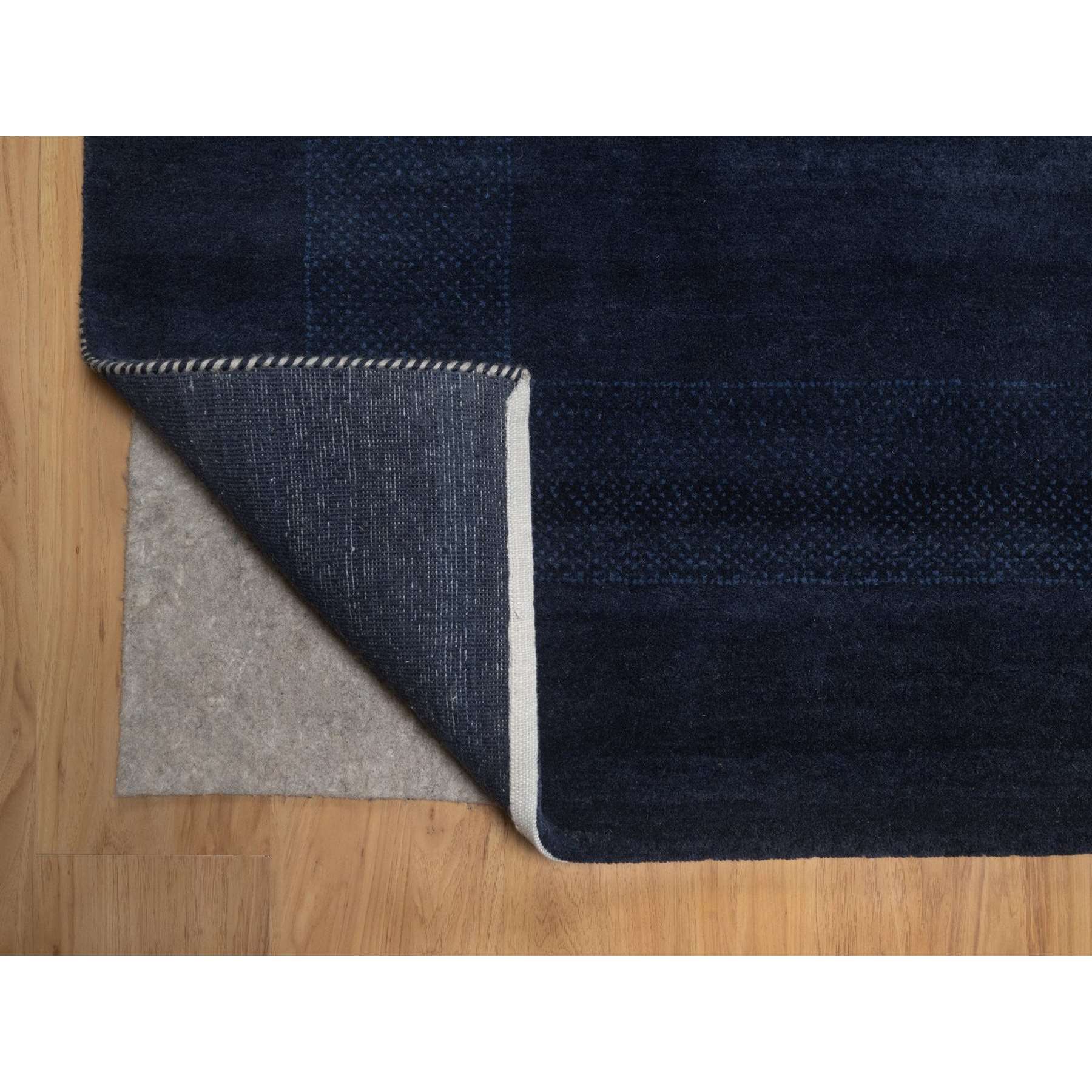 Modern-and-Contemporary-Hand-Knotted-Rug-463220