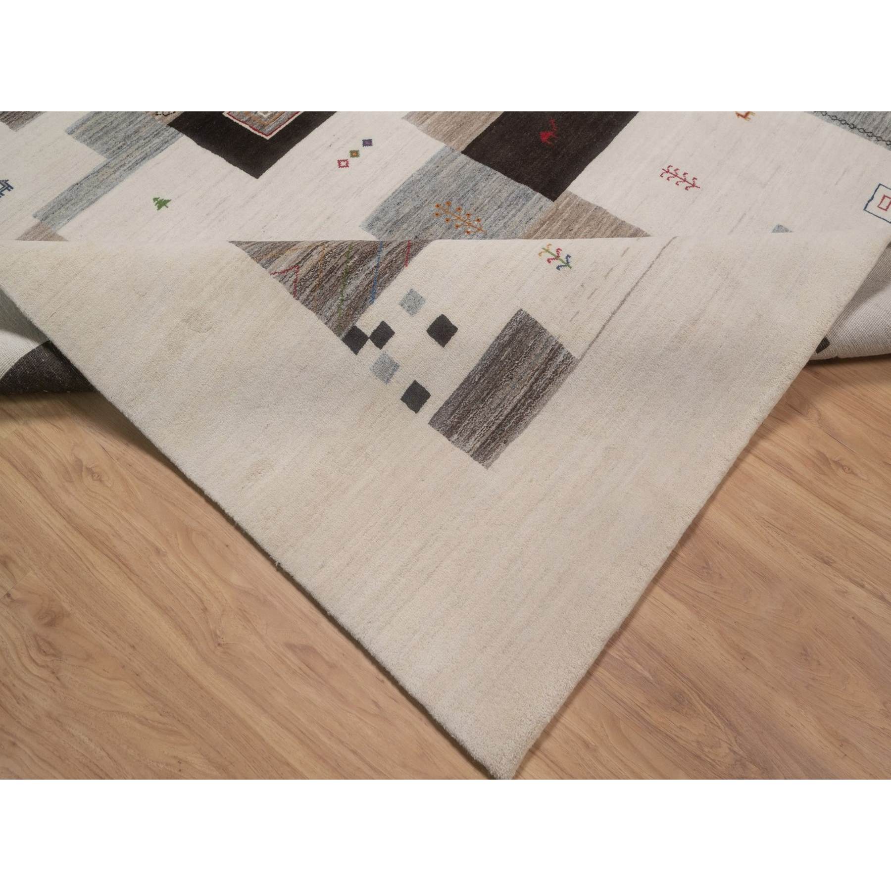 Modern-and-Contemporary-Hand-Knotted-Rug-463230