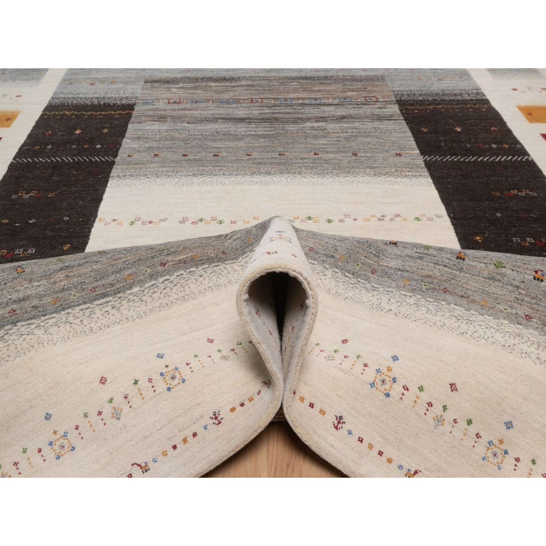 Modern-and-Contemporary-Hand-Knotted-Rug-463265