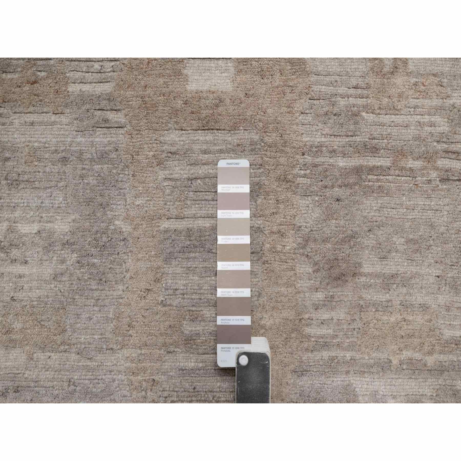 Modern-and-Contemporary-Hand-Knotted-Rug-464700