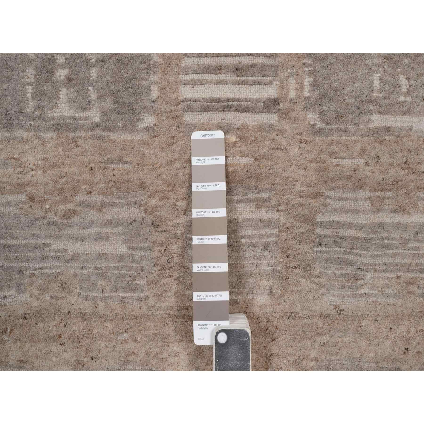 Modern-and-Contemporary-Hand-Knotted-Rug-464715