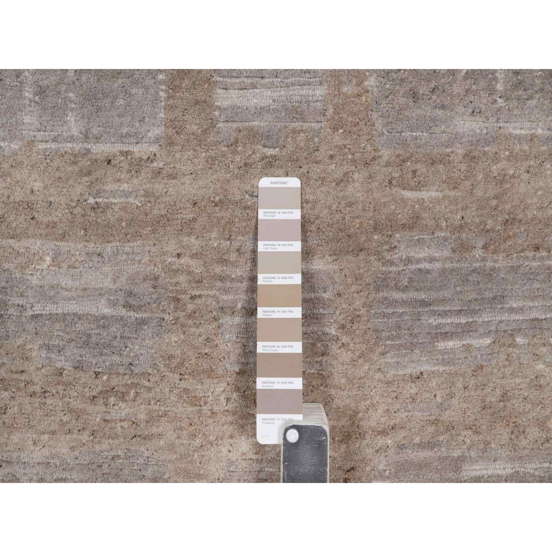 Modern-and-Contemporary-Hand-Knotted-Rug-464735