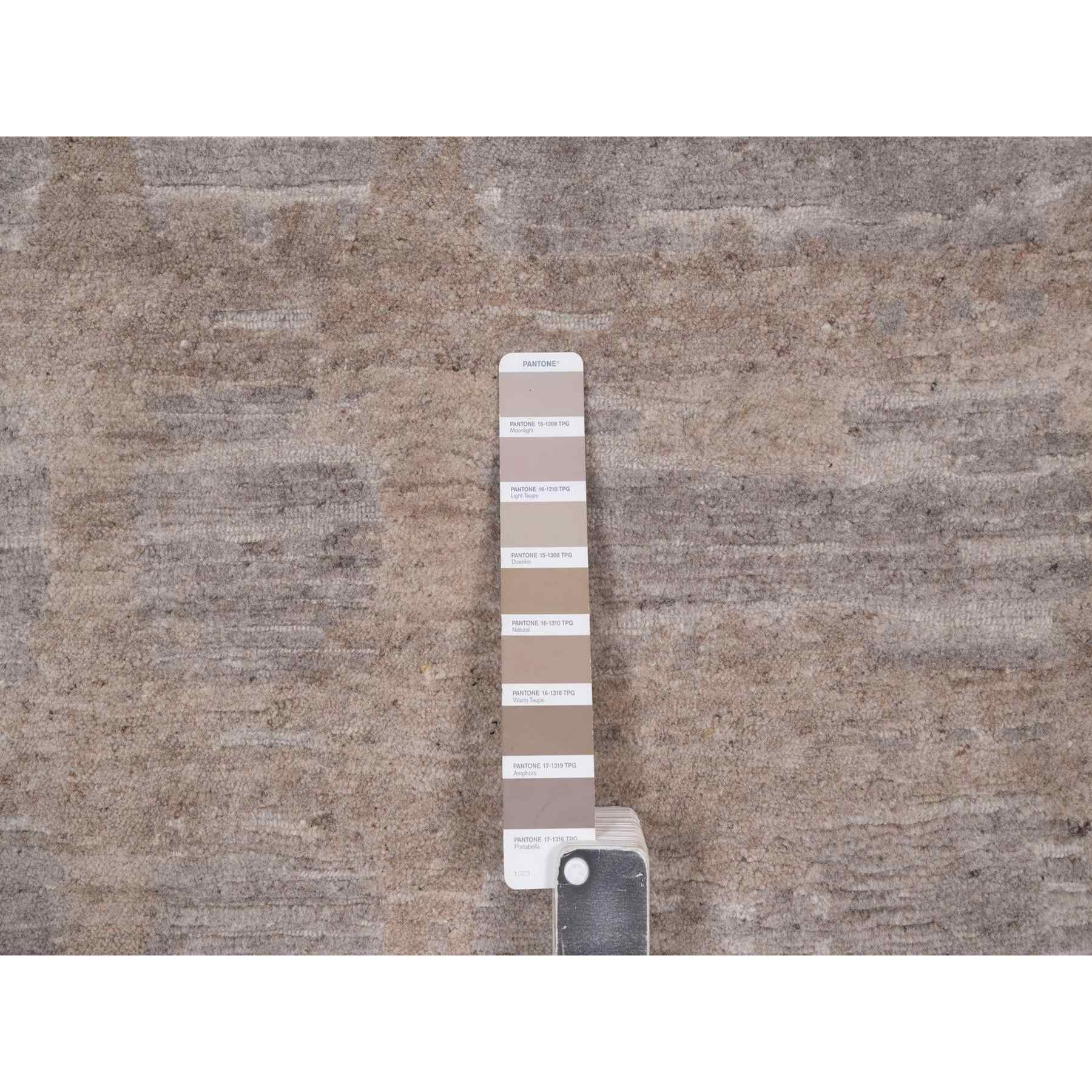 Modern-and-Contemporary-Hand-Knotted-Rug-464780