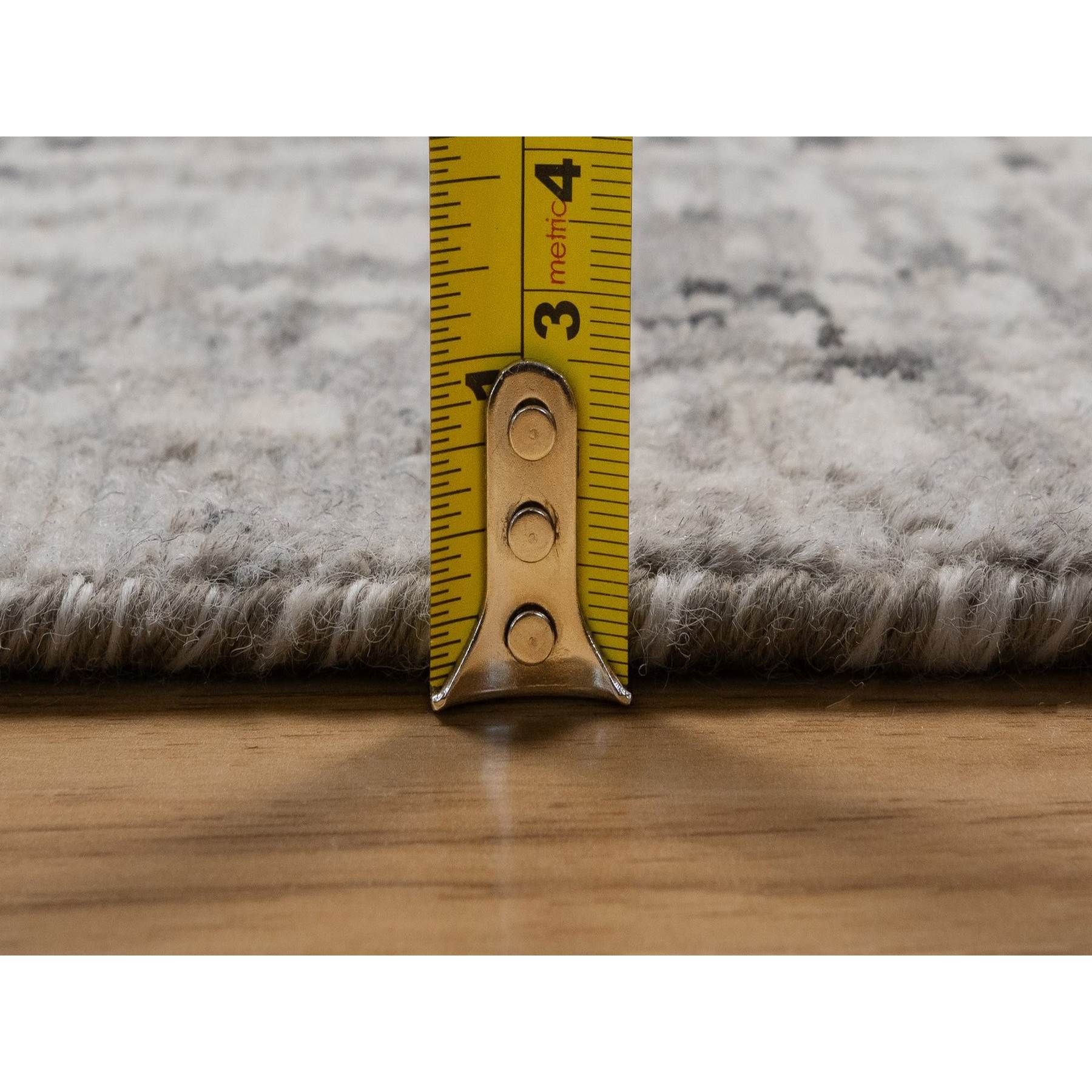 Modern-and-Contemporary-Hand-Knotted-Rug-464825