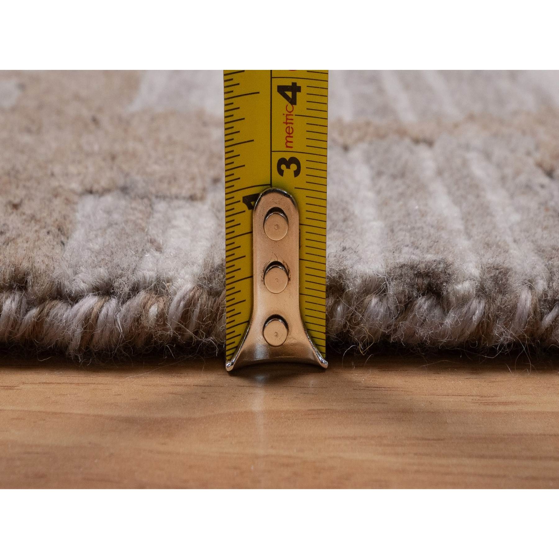 Modern-and-Contemporary-Hand-Knotted-Rug-464835