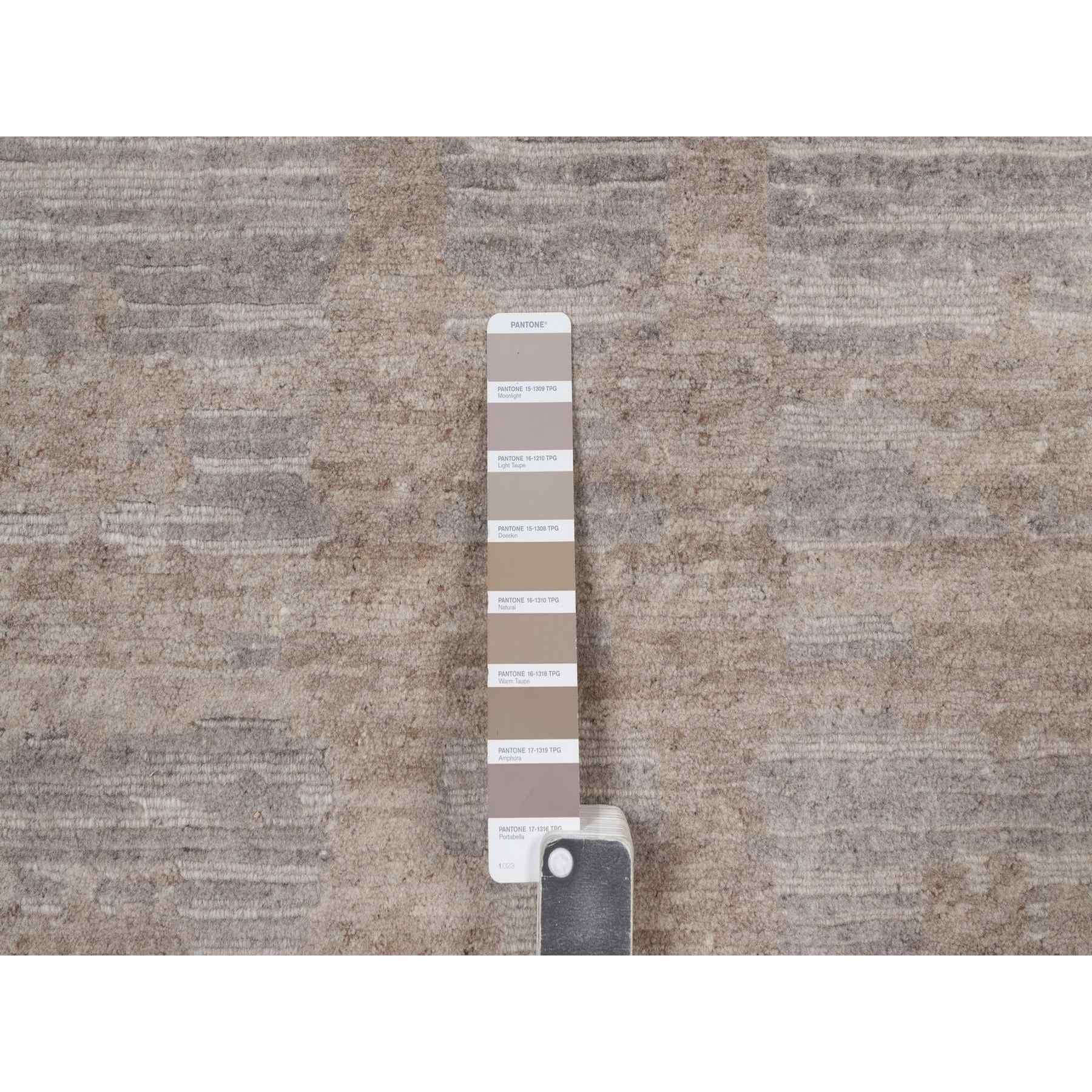 Modern-and-Contemporary-Hand-Knotted-Rug-464850