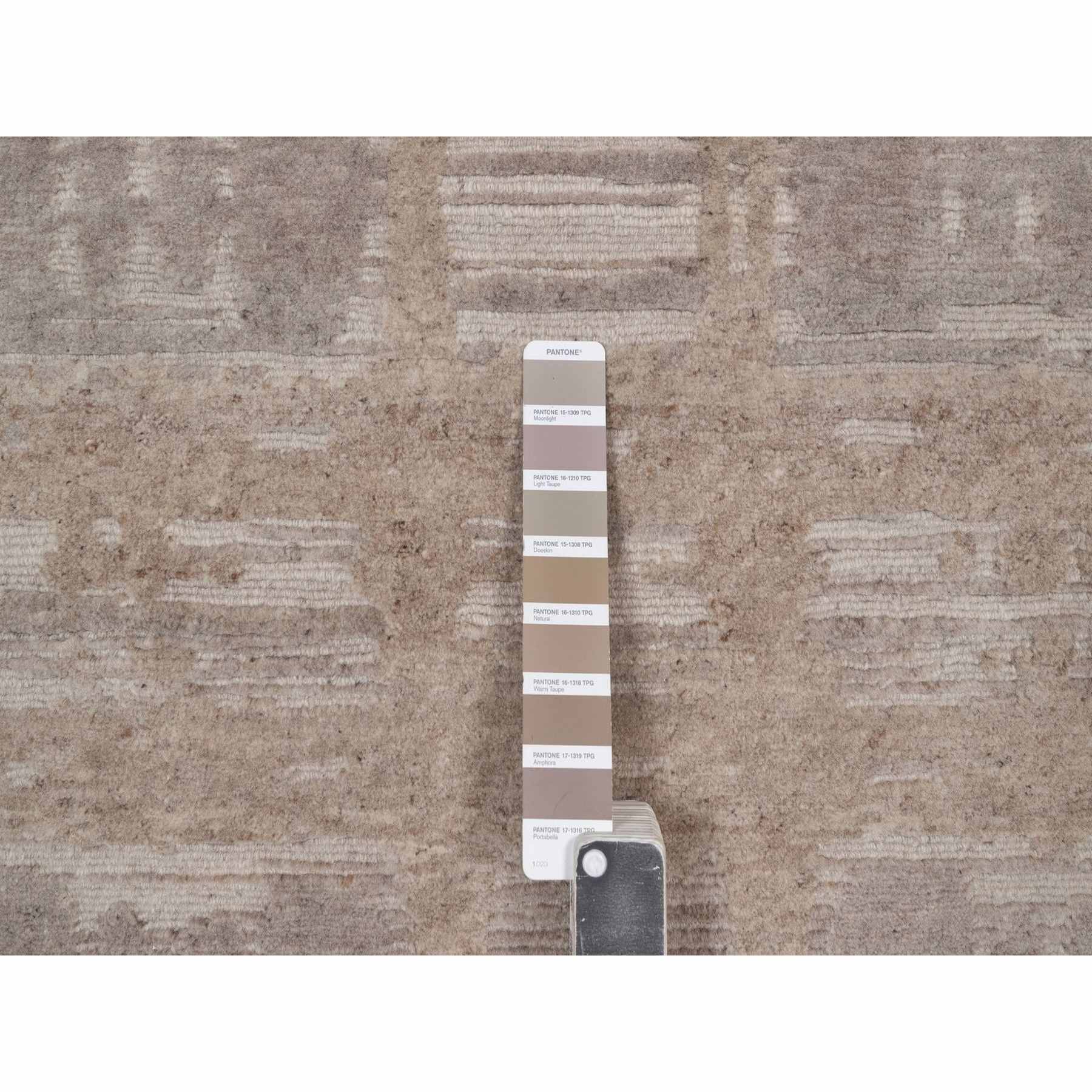 Modern-and-Contemporary-Hand-Knotted-Rug-464860