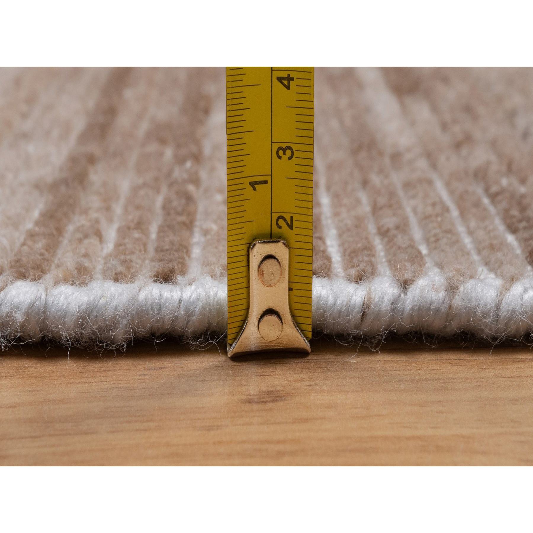Modern-and-Contemporary-Hand-Loomed-Rug-463675