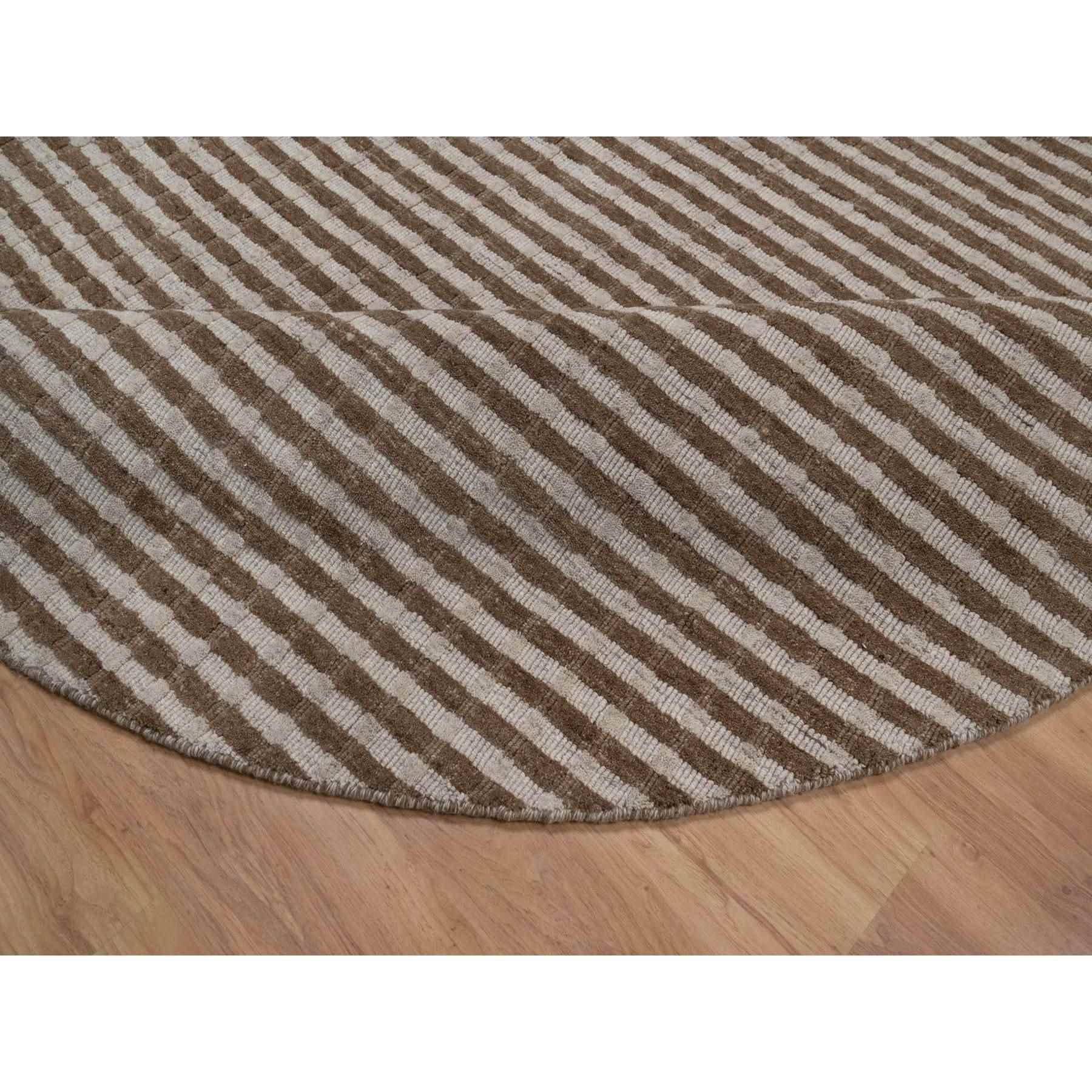 Modern-and-Contemporary-Hand-Loomed-Rug-464190