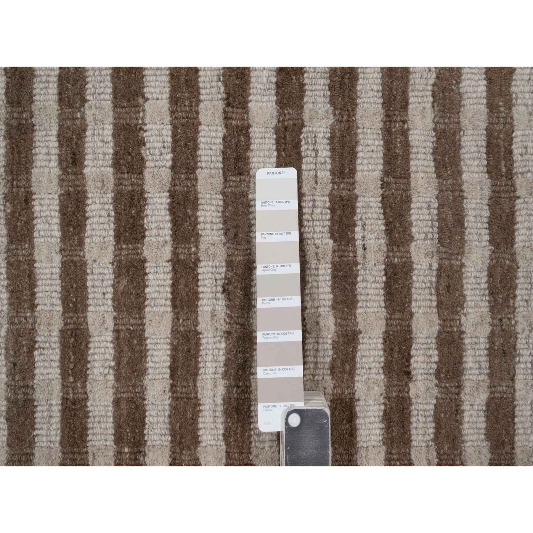 Modern-and-Contemporary-Hand-Loomed-Rug-464190