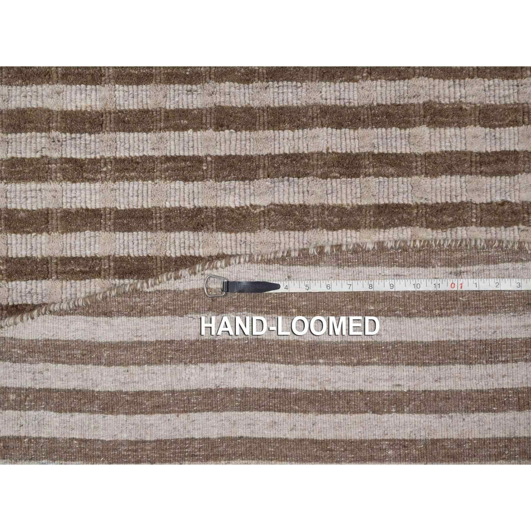 Modern-and-Contemporary-Hand-Loomed-Rug-464310
