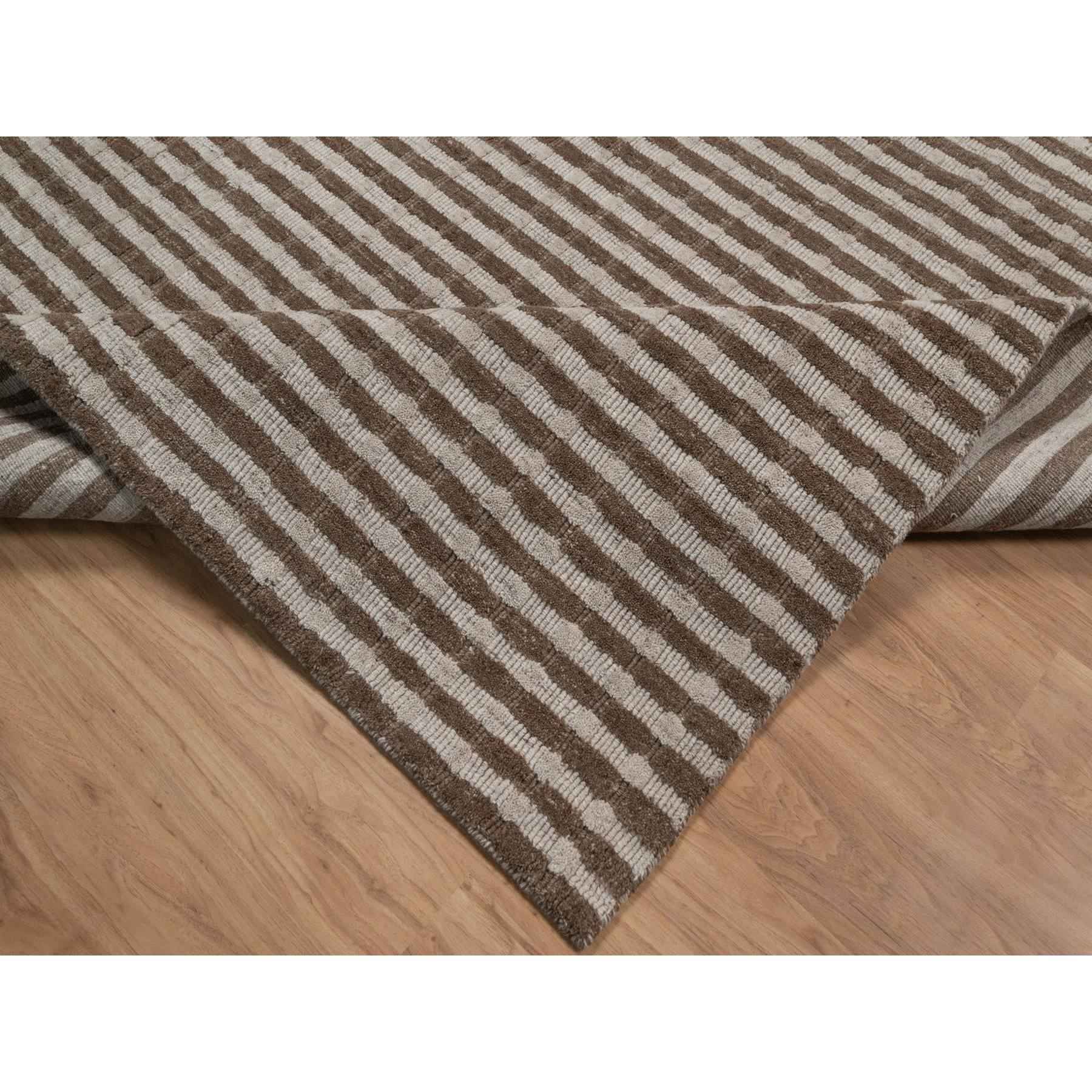 Modern-and-Contemporary-Hand-Loomed-Rug-464335
