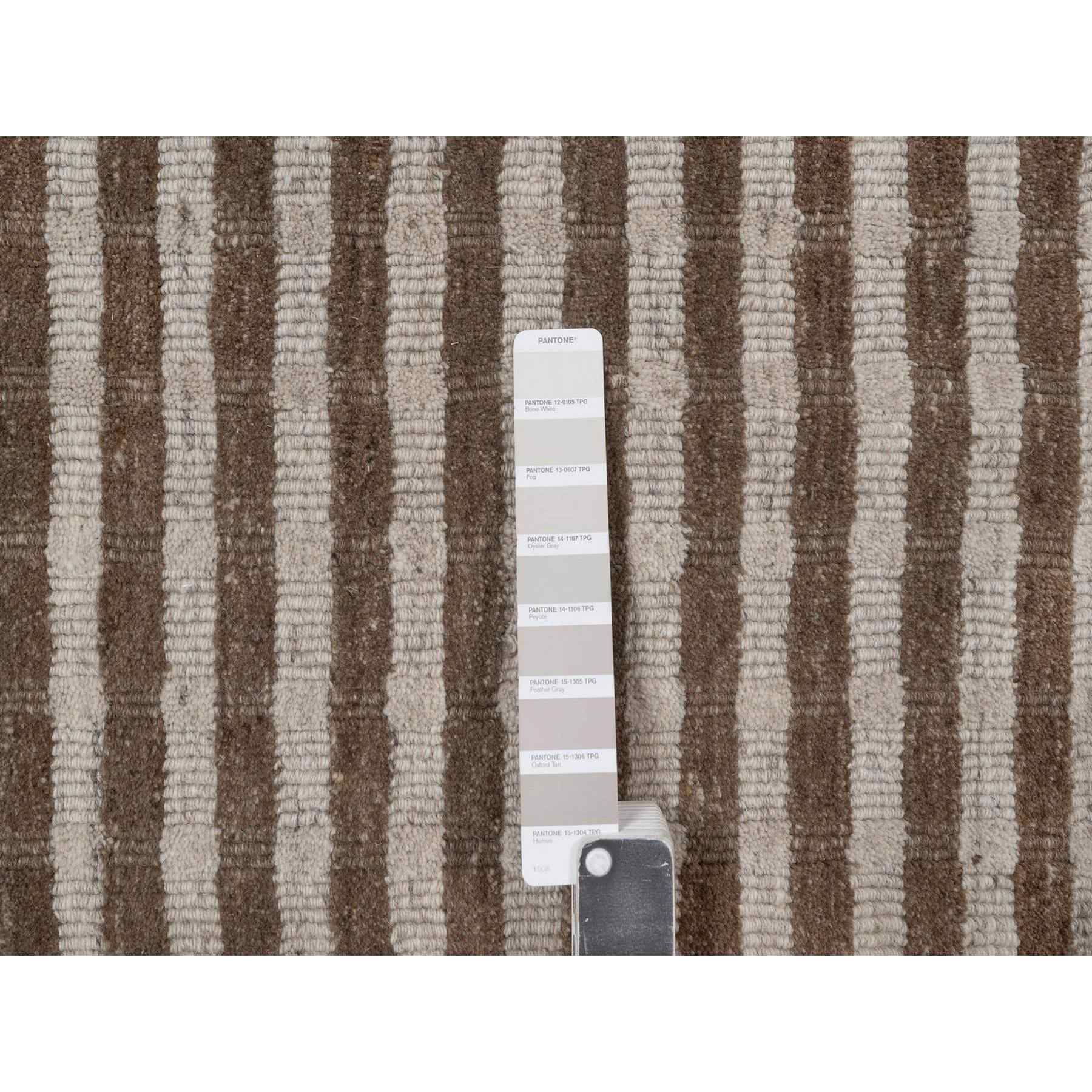 Modern-and-Contemporary-Hand-Loomed-Rug-464335