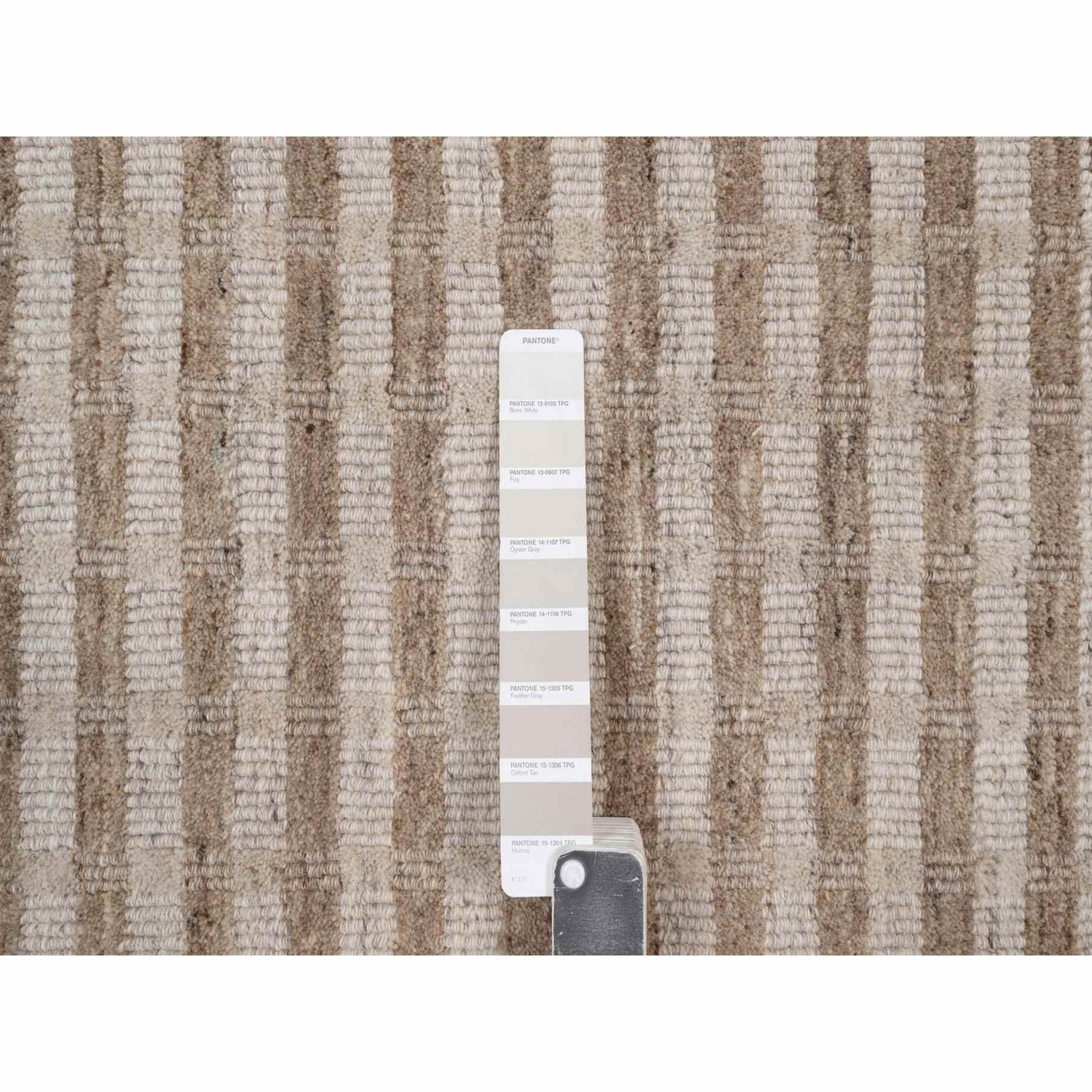 Modern-and-Contemporary-Hand-Loomed-Rug-464380