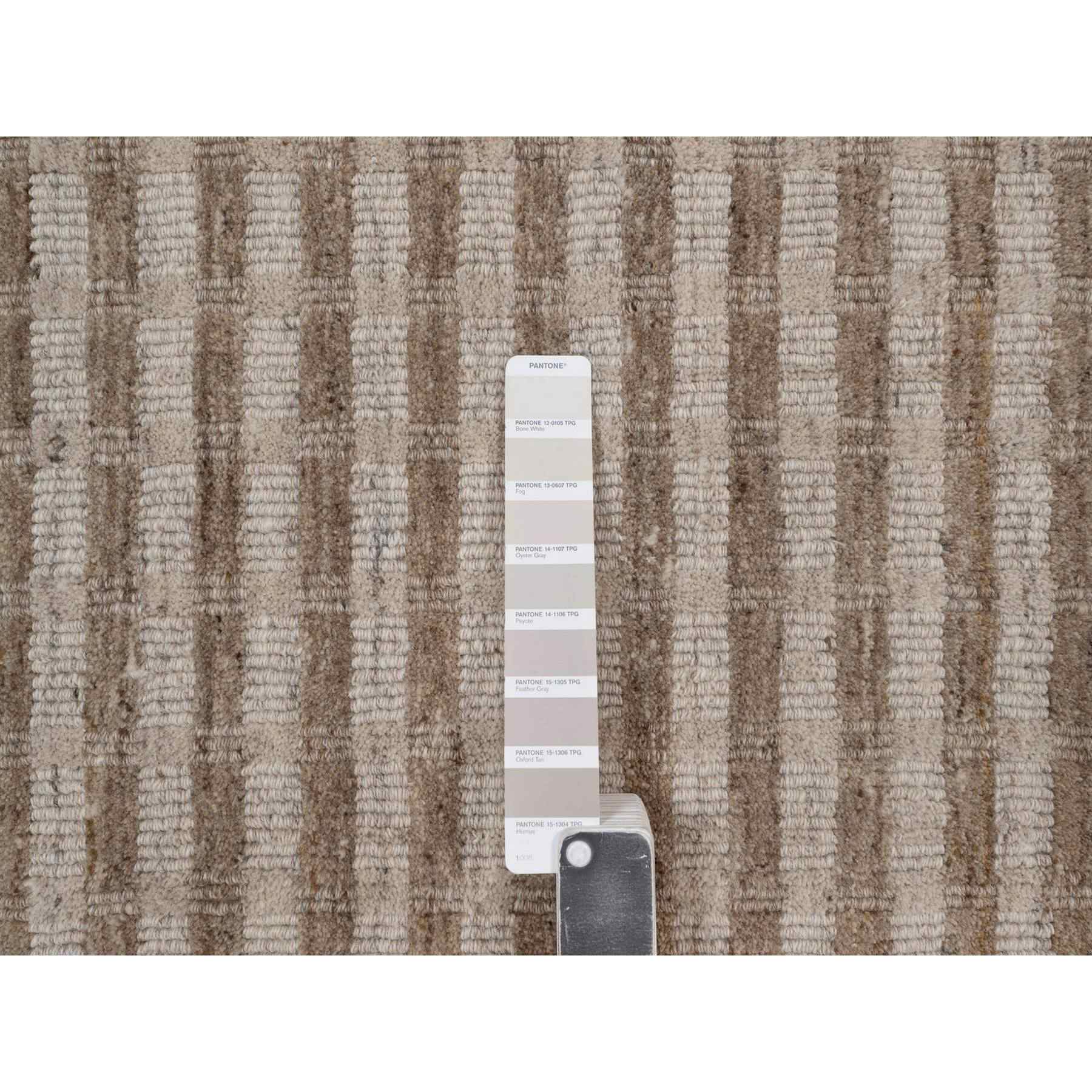 Modern-and-Contemporary-Hand-Loomed-Rug-464400