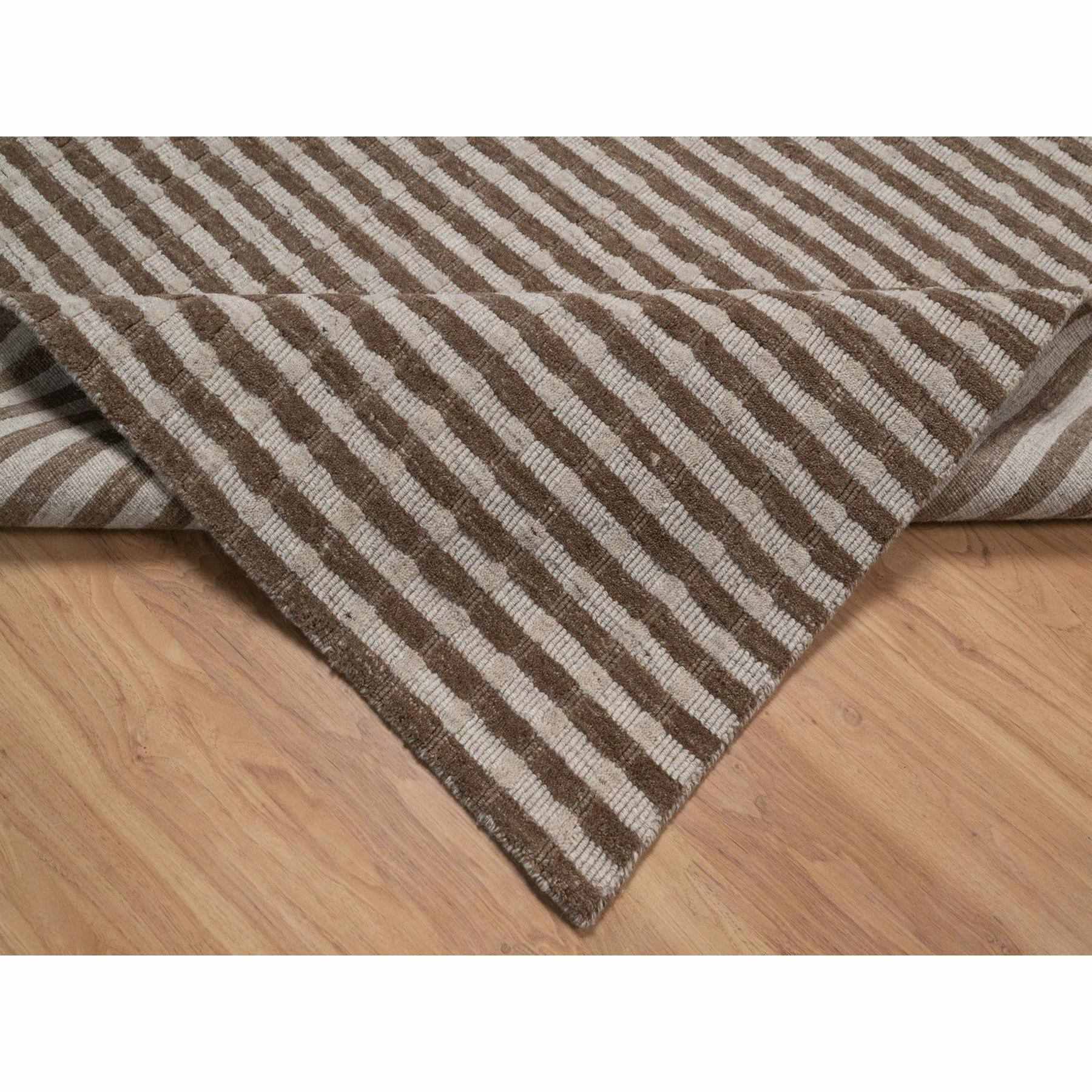Modern-and-Contemporary-Hand-Loomed-Rug-464490