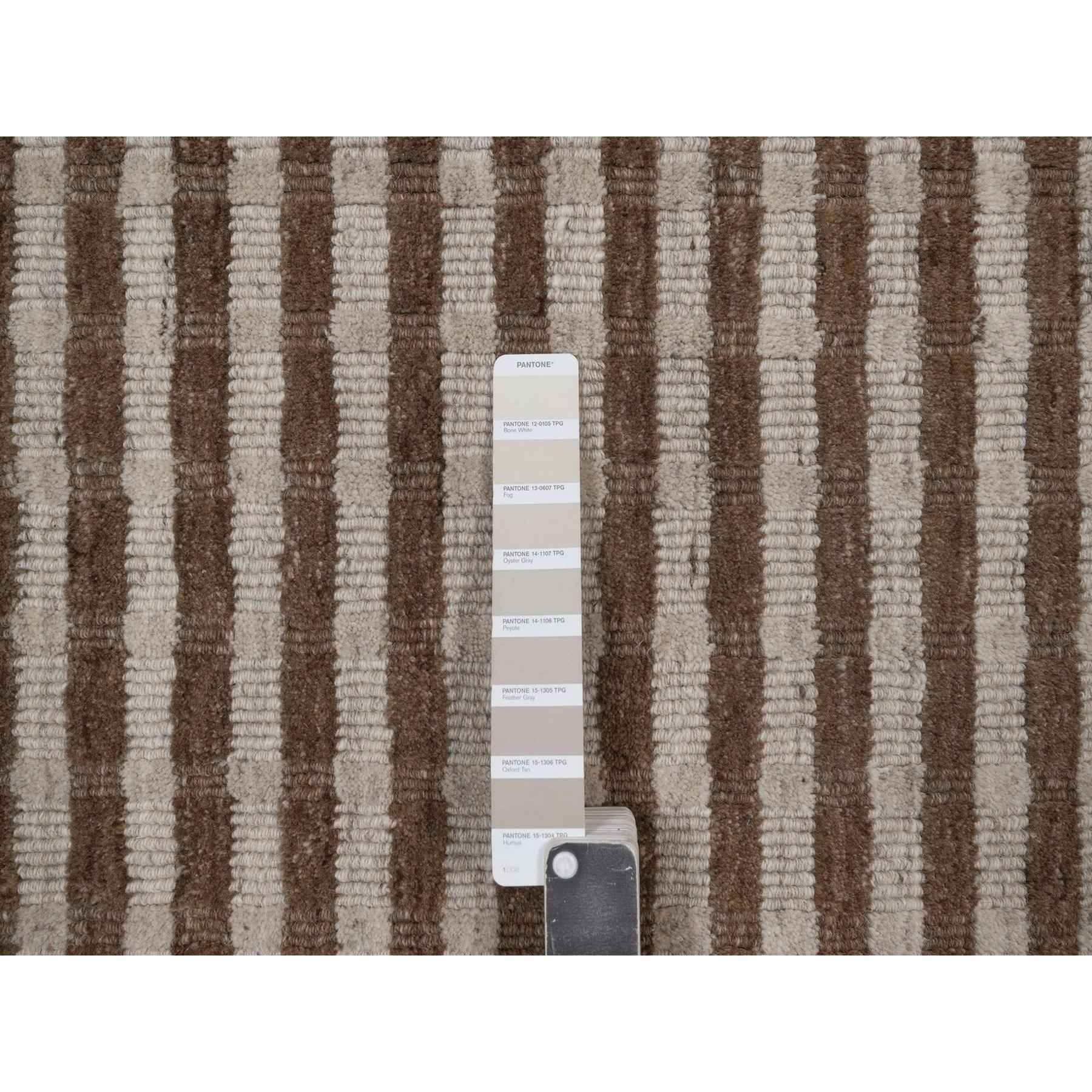 Modern-and-Contemporary-Hand-Loomed-Rug-464490