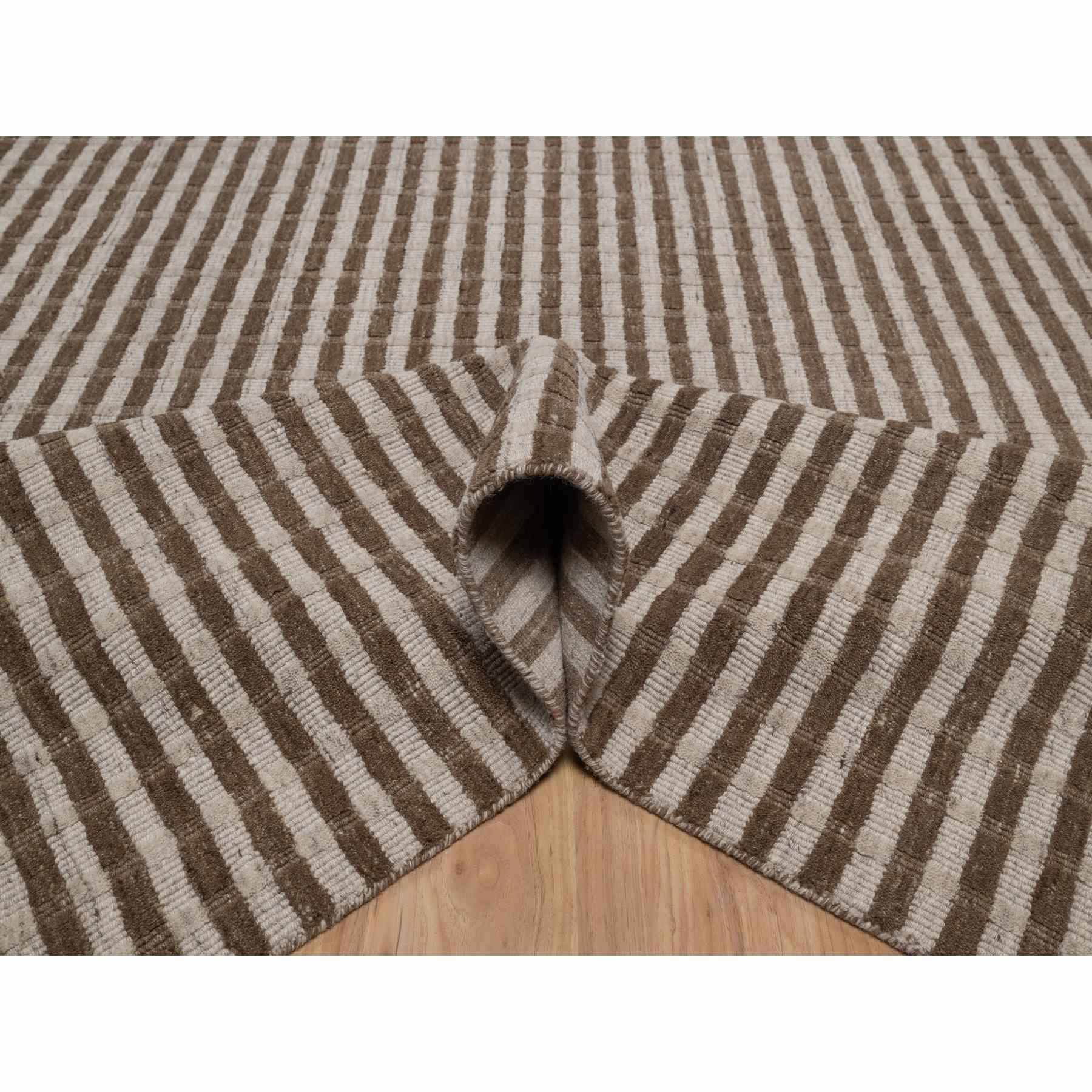 Modern-and-Contemporary-Hand-Loomed-Rug-464555