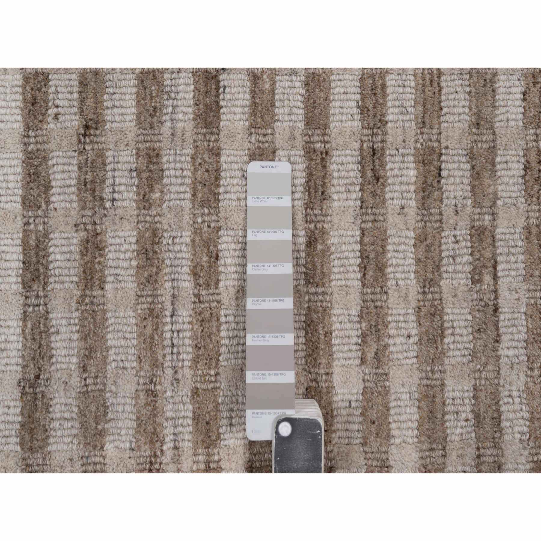 Modern-and-Contemporary-Hand-Loomed-Rug-464570