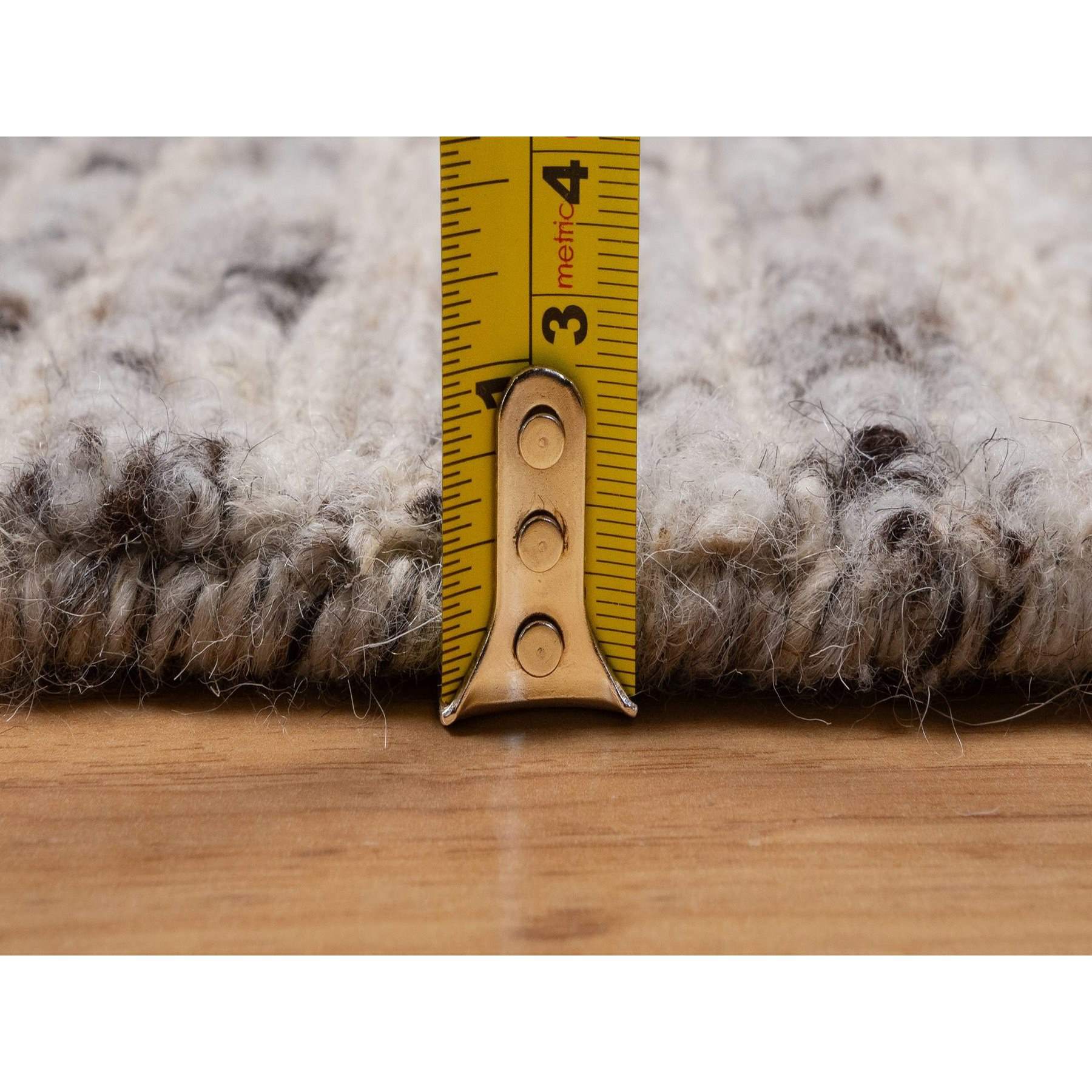 Modern-and-Contemporary-Hand-Loomed-Rug-464900