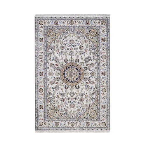 Pearl White, Nain with Flower Medallion Design, Wool and Silk, Hand Knotted, 250 KPSI, Soft Pile, Oriental 