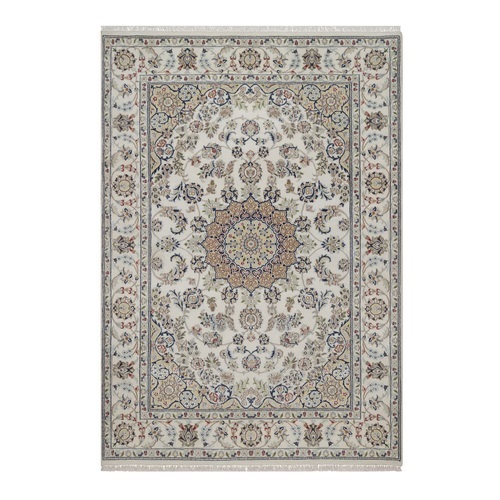 Pearl White, Nain with Flower Medallion Design, Wool and Silk, Hand Knotted, 250 KPSI, Soft Pile, Oriental 